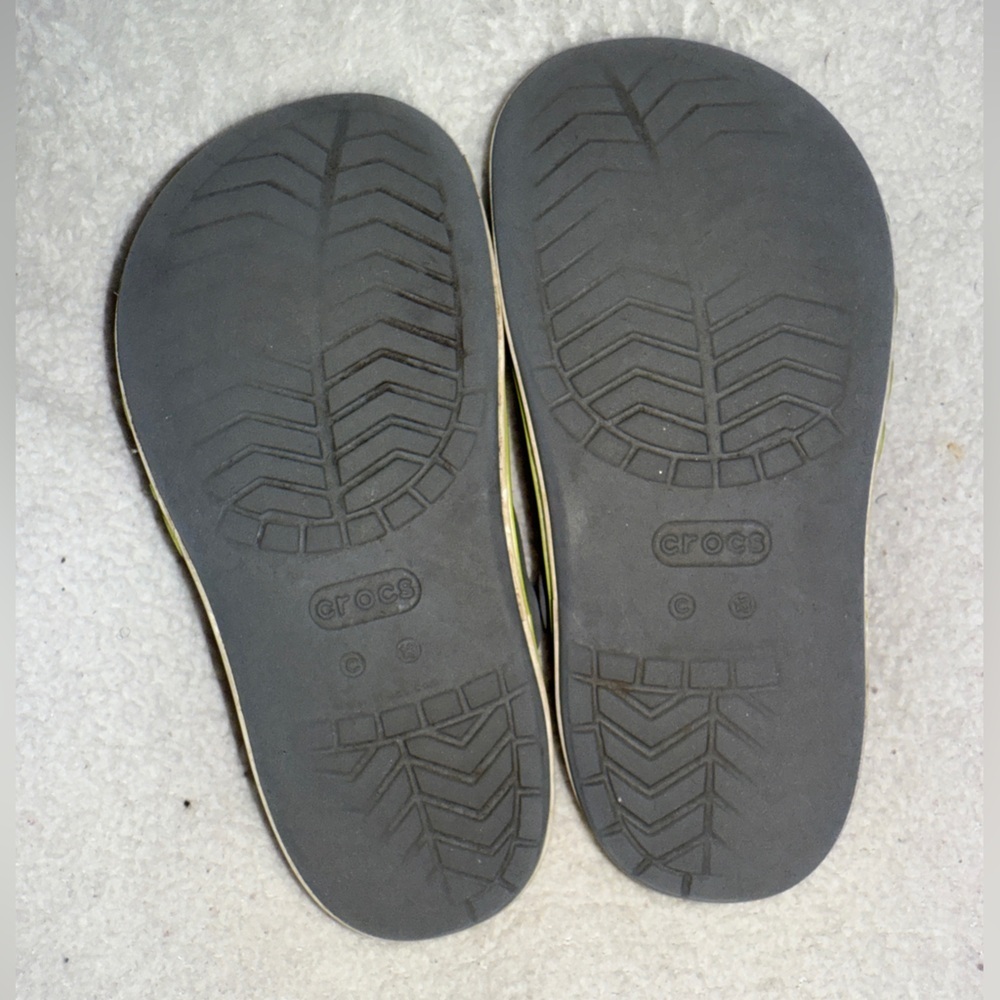 CROCS Kids Classic Clog Shoes | Size 13 | Gray | Green | White | - Picture 3 of 4